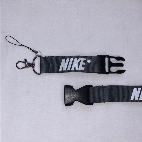 New Nike Gray and White Lanyard ID Badge Keychain - Picture 2 of 8